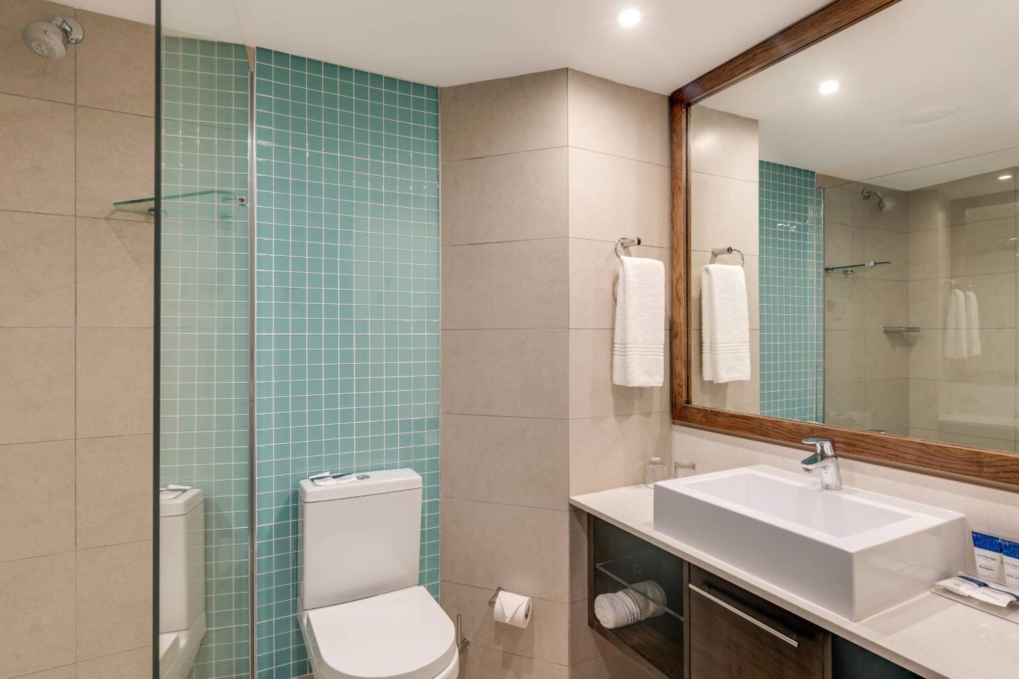 Protea Hotel By Marriott Karridene Beach امانزيمتوتي المظهر الخارجي الصورة