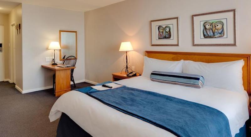 Protea Hotel By Marriott Karridene Beach امانزيمتوتي المظهر الخارجي الصورة